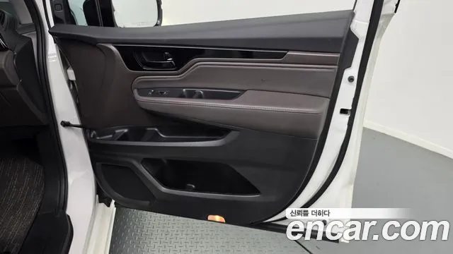 Honda Odyssey — Фото автомобиля 25