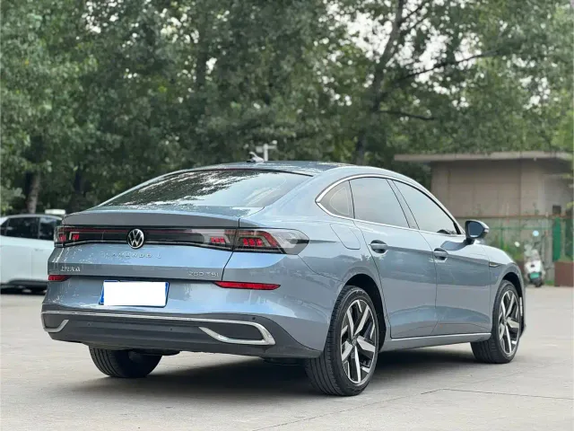 Volkswagen Lamando — Фото автомобиля 4