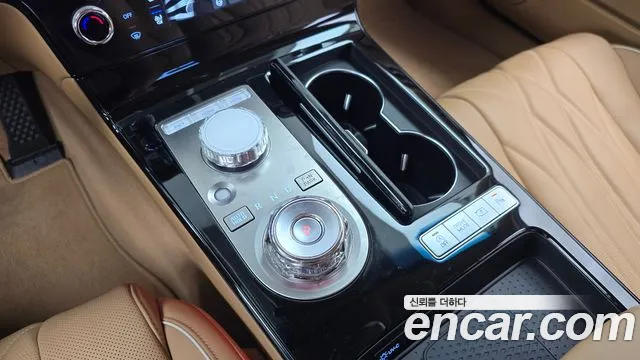 Genesis G80 RG3 — Фото автомобиля 12