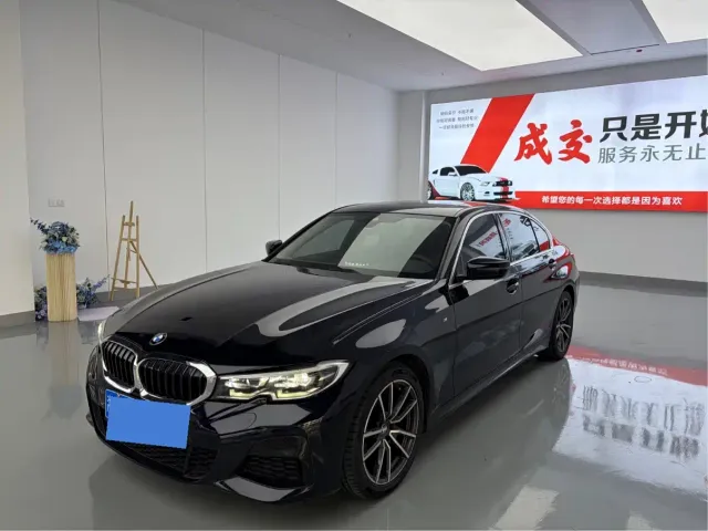 Фотография автомобиля — BMW 3 Series