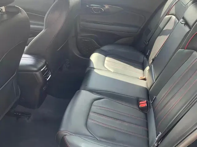GAC Trumpchi Trumpchi Emkoo 2021 270T DCT J15 Edition — Фото автомобиля 13