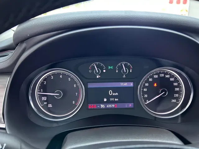 Buick LaCrosse — Фото автомобиля 15