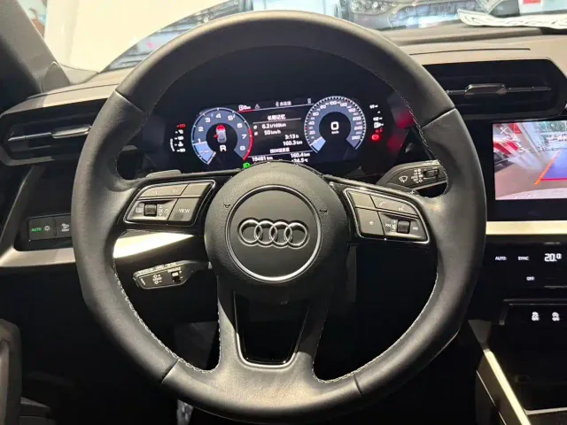 Audi A3 — Фото автомобиля 12