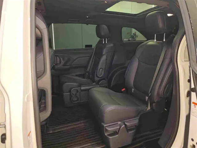 Toyota Granvia — Фото автомобиля 5