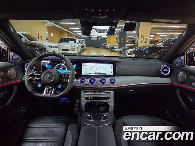 Mercedes-Benz E-Class — Фото автомобиля 4