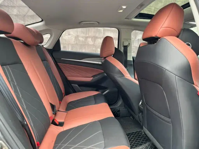 Changan Eado — Фото автомобиля 11