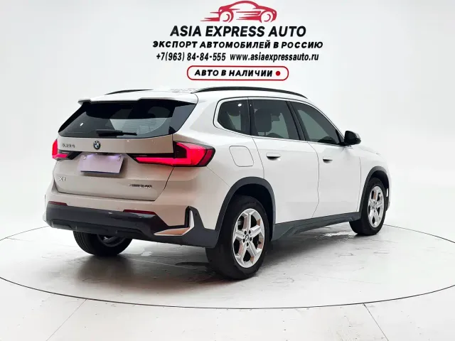 BMW X1 — Фото автомобиля 4