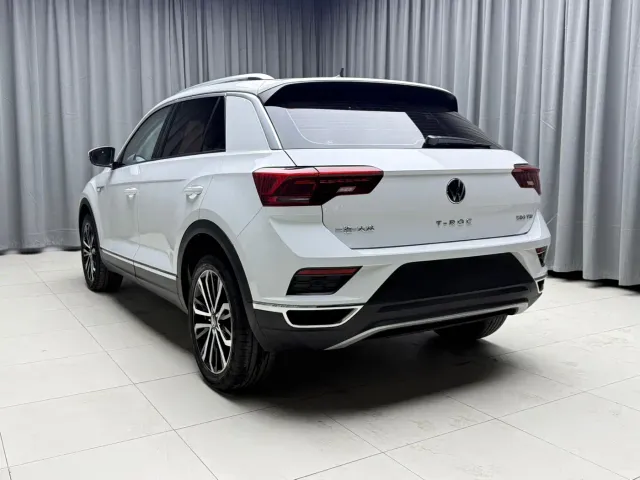 Volkswagen T-Roc — Фото автомобиля 5