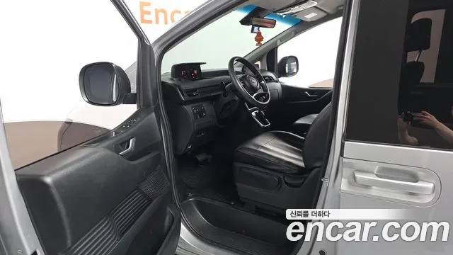Hyundai Staria Staria Карго 5 мест — Фото автомобиля 10