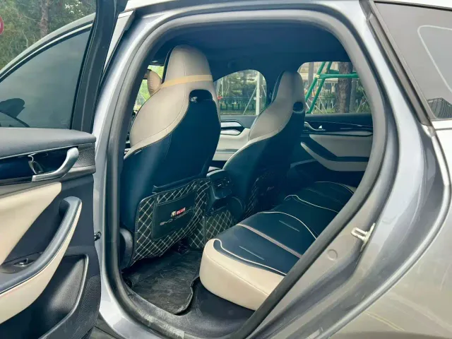 BYD Qin PLUS — Фото автомобиля 7