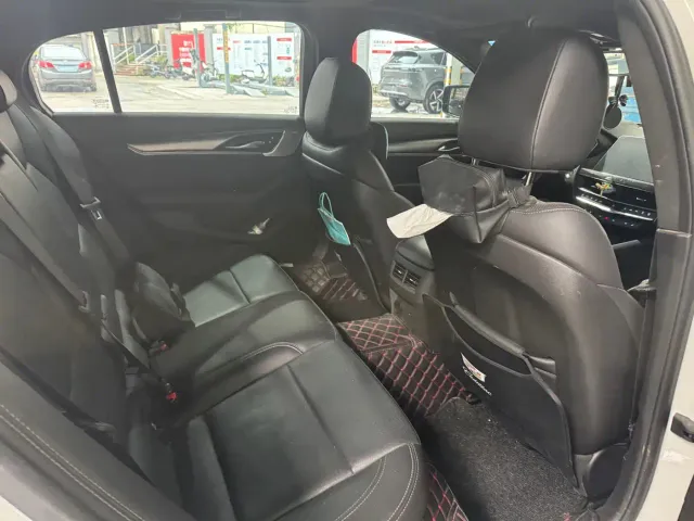 Cadillac CT5 — Фото автомобиля 6