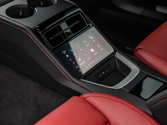 Porsche Panamera — Фото автомобиля 16