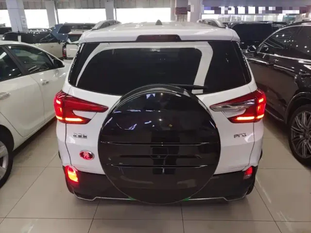 BYD Yuan Pro — Фото автомобиля 5