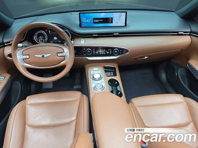 Genesis GV70 — Фото автомобиля 10