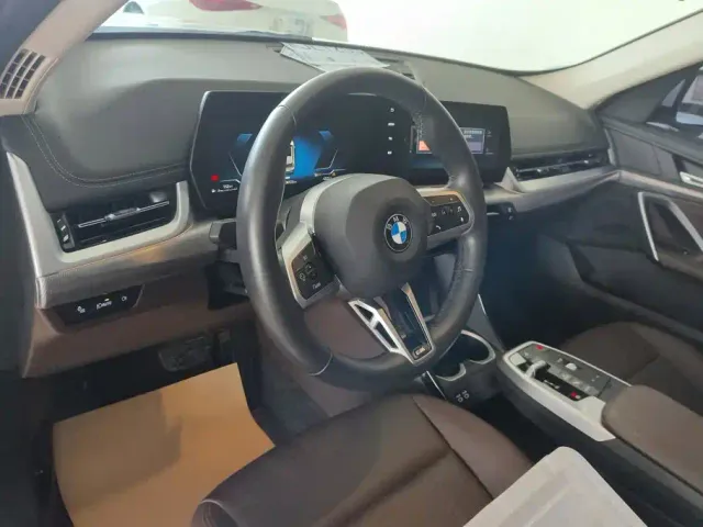 BMW X1 — Фото автомобиля 11