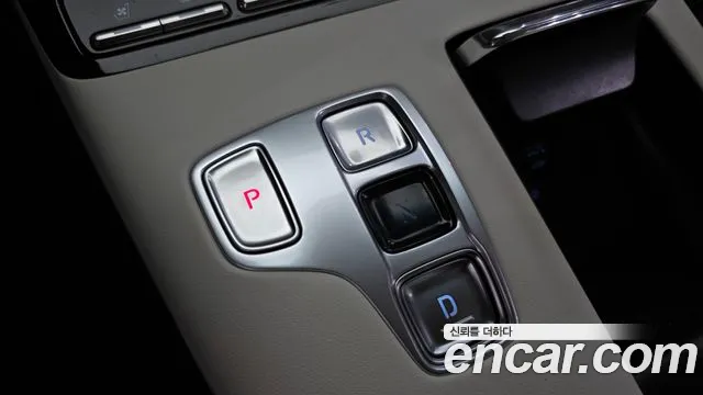 Hyundai Grandeur Grandeur (New) — Фото автомобиля 12
