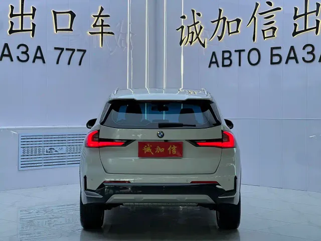 BMW X1 — Фото автомобиля 5