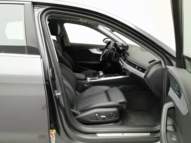 Audi A4L — Фото автомобиля 23