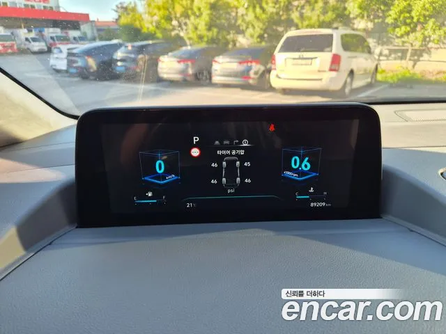 Hyundai Staria — Фото автомобиля 8