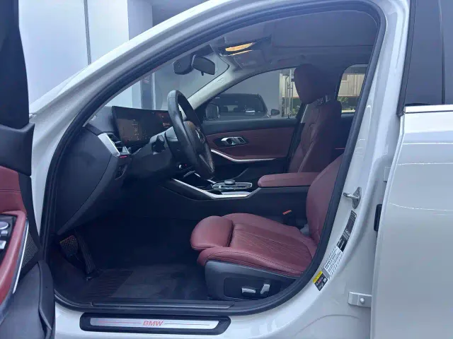 BMW i3 — Фото автомобиля 14