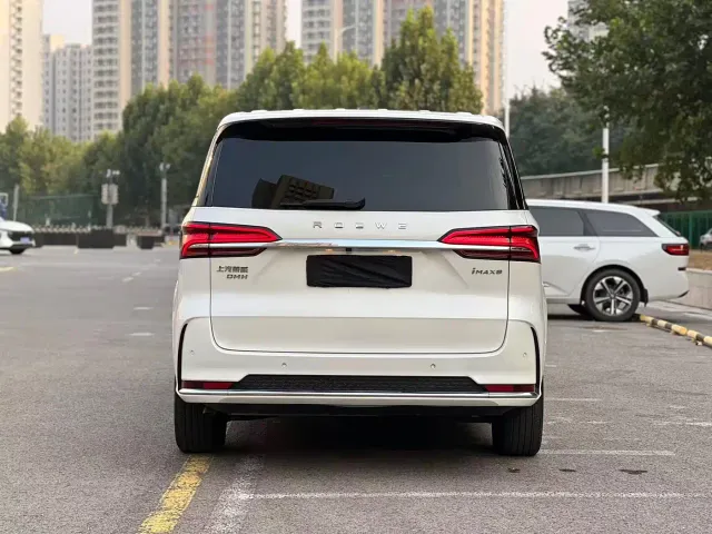 Roewe iMAX8 — Фото автомобиля 8
