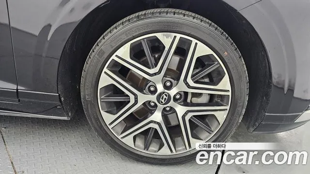 Hyundai Grandeur Grandeur (GN7) — Фото автомобиля 21