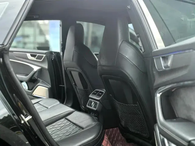 Audi A7 — Фото автомобиля 11