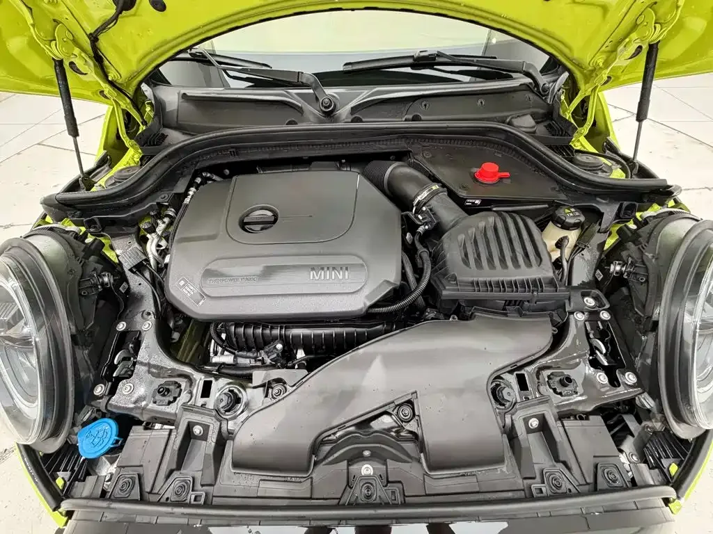 MINI MINI 2023 1.5T COOPER Artist — Фото автомобиля 12