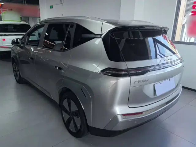GAC Aion Y — Фото автомобиля 4