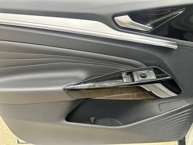 Volkswagen ID.4 Crozz — Фото автомобиля 12