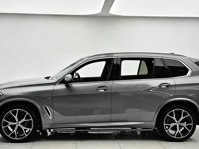 BMW X5 — Фото автомобиля 16