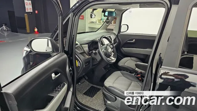 Kia Ray — Фото автомобиля 10