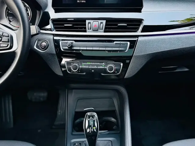 BMW X1 — Фото автомобиля 10