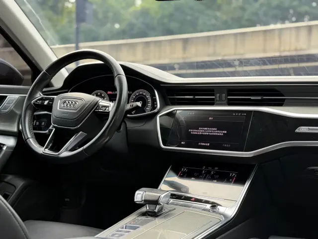 Audi A6L — Фото автомобиля 6