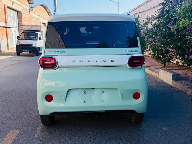 Wuling Hongguang Mini EV — Фото автомобиля 5