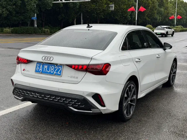 Audi A3 — Фото автомобиля 4