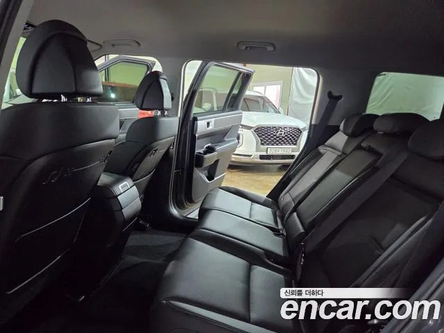 Hyundai Santafe Santa Fe (MX5) Бензин 2.5T 4WD — Фото автомобиля 14