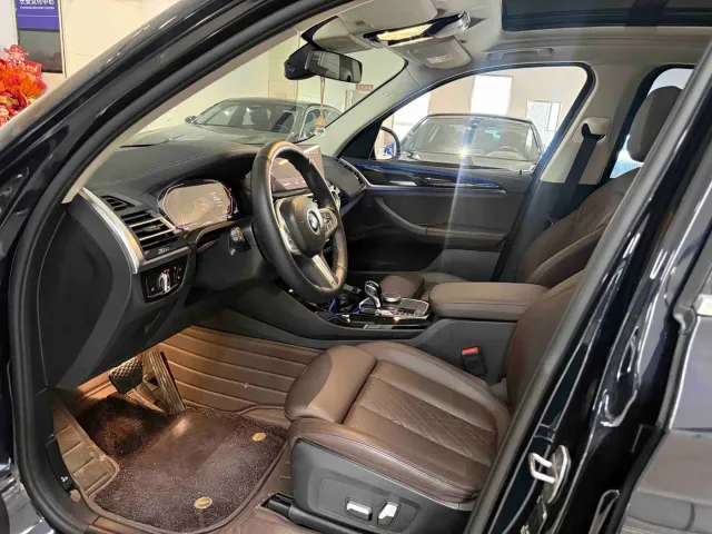 BMW X3 — Фото автомобиля 4
