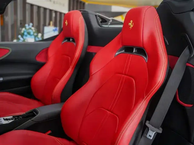 Ferrari SF90 — Фото автомобиля 15