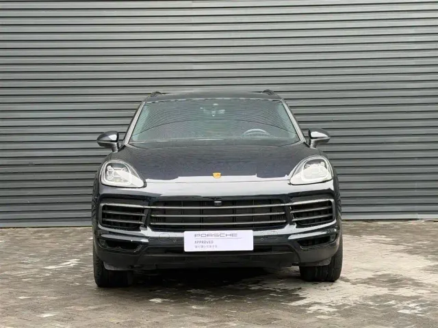 Porsche Cayenne — Фото автомобиля 6