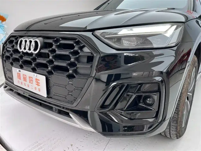 Audi Q5L — Фото автомобиля 6