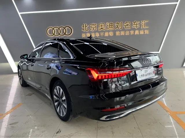 Audi A6L — Фото автомобиля 5
