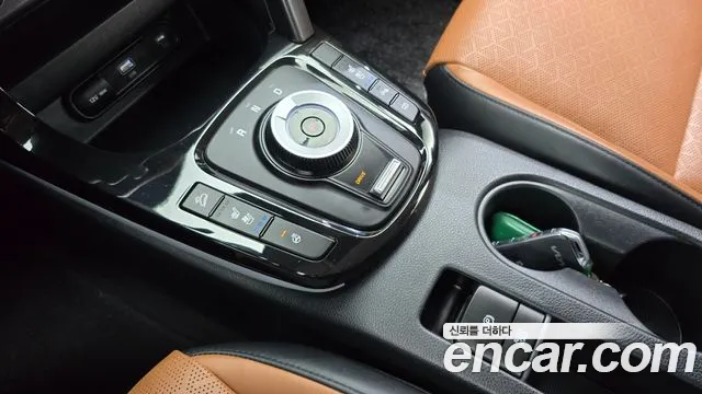 Kia Seltos — Фото автомобиля 12