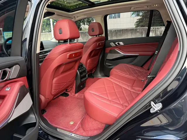 BMW X5 — Фото автомобиля 7