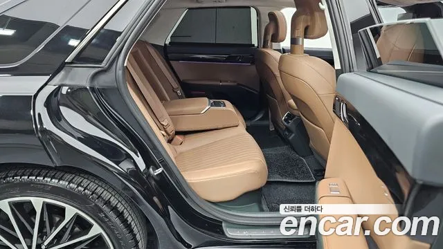Hyundai Grandeur GN7 — Фото автомобиля 12
