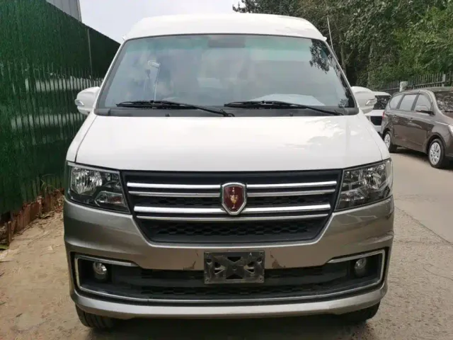Jinbei New Hiace X30L — Фото автомобиля 2