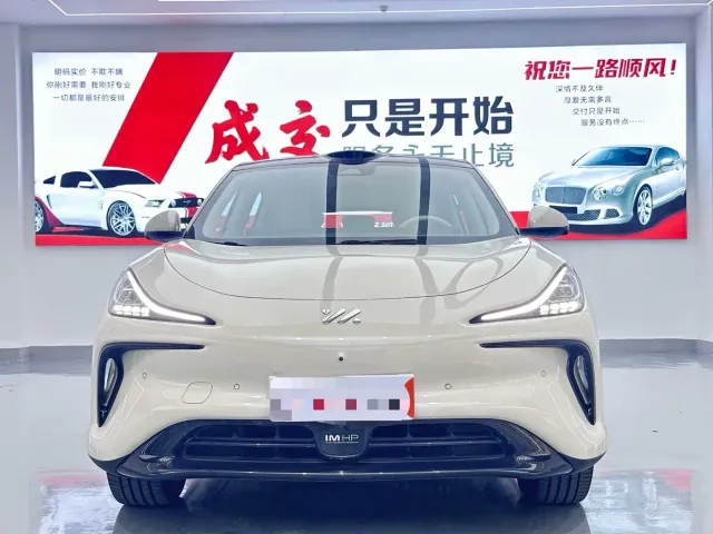IM Motors LS6 — Фото автомобиля 2