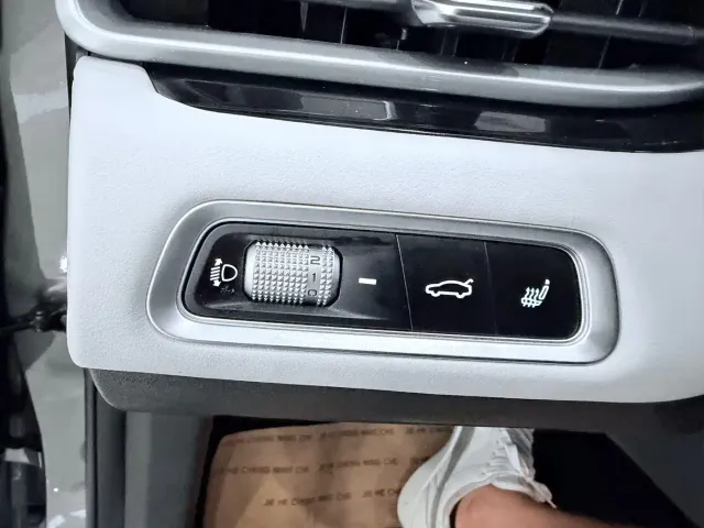 Geely Emgrand — Фото автомобиля 8