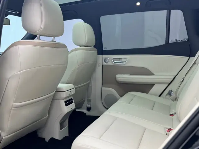 Toyota BoZhi 3X — Фото автомобиля 11
