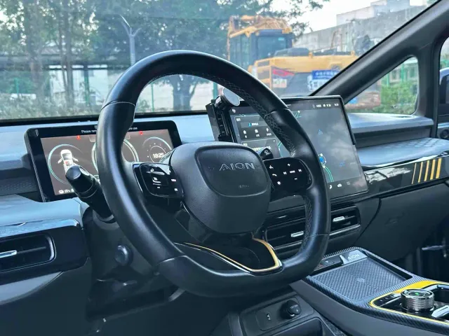 GAC Aion Y — Фото автомобиля 10